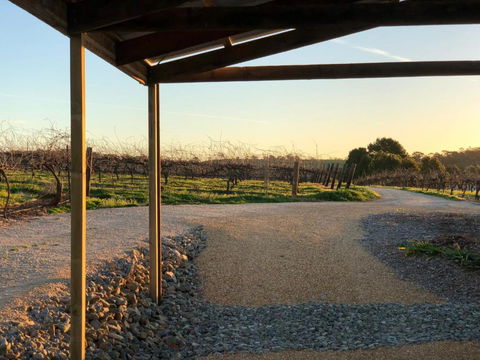 Bed In A Shed Too - Holiday Adelaide 5