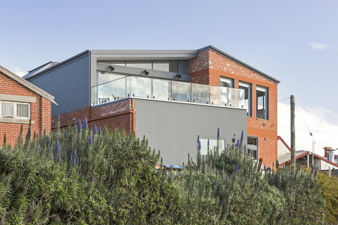 Novo Luxury Apartment - Holiday Adelaide 1