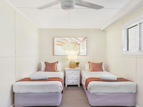 Ocean Blue Apartment Five Ground Floor Apartment - Holiday Adelaide 2