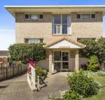 Hungerford Beach Apartment by Corporate Boardies - Holiday Adelaide