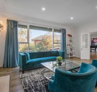 Alice wonderland in 4 beds house - Holiday Adelaide