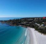 GRANITE BEACH HOUSE at Bay of Fires - Holiday Adelaide