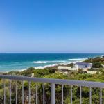 Wake Up To Ocean Views In Stylish Comfort - Holiday Adelaide 1