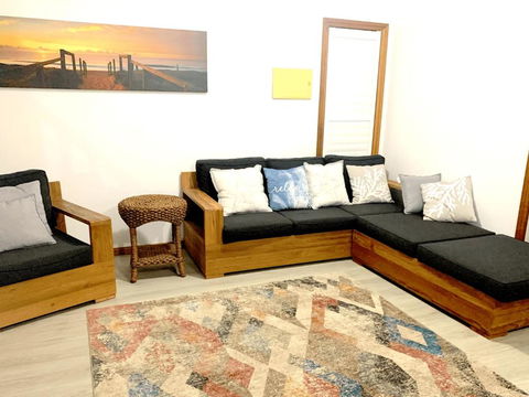 Birubi Beach House 14 Campbell Avenue Fantastic House & Close To The Surf Beach - Holiday Adelaide 4