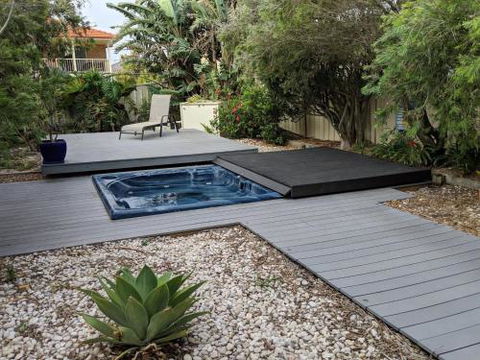 Sunset On Birubi Pet Friendly Air Con Water Views WIFI & Outdoor Spa - Holiday Adelaide 2