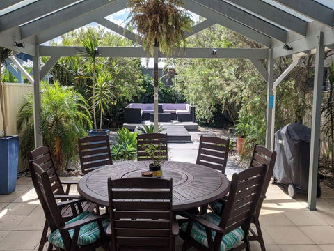 Sunset On Birubi Pet Friendly Air Con Water Views WIFI & Outdoor Spa - Holiday Adelaide 3