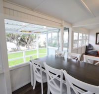 Golden Sands at Beachmere - Holiday Adelaide