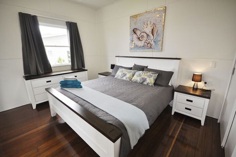 Golden Sands At Beachmere - Holiday Adelaide 5