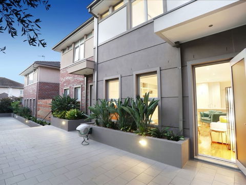 Kew Luxurious Townhouse - Holiday Adelaide 0