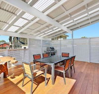 Blue Summer House - Holiday Adelaide