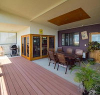 Blue Water Retreat Upstairs - Holiday Adelaide