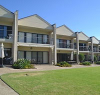 Elsinor Townhouse 7 Mulwala - Holiday Adelaide