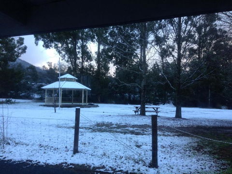 Crossways Country Inn - Holiday Adelaide 3