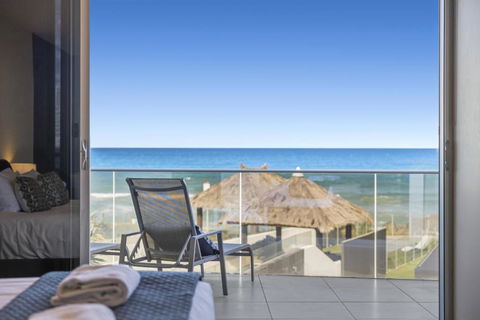 Beachfront #12 - Holiday Adelaide 4