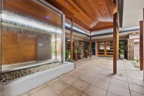 Mont Sapphire Luxury Estate - Holiday Adelaide 4