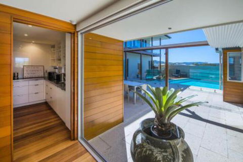 Shambhala At Sapphire Beach - Holiday Adelaide 3