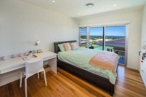 Shambhala At Sapphire Beach - Holiday Adelaide 6