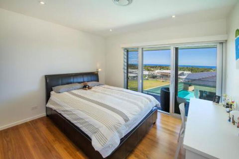 Shambhala At Sapphire Beach - Holiday Adelaide 2