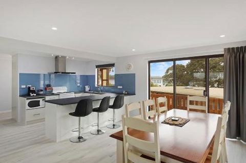Forsters Bay Haven - Holiday Adelaide 5