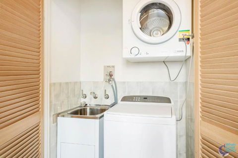 Pacific Pines Unit 6 - Holiday Adelaide 1