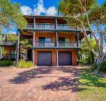 41 Carlo Circle Rainbow Beach Huge Beach House With Room for Everyone - Holiday Adelaide