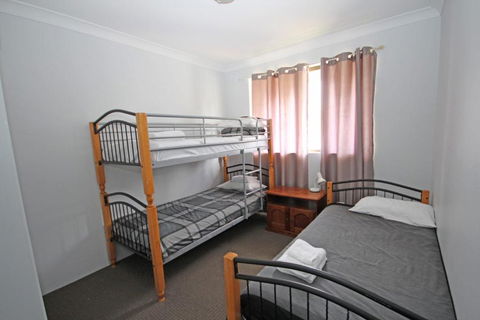 Pacific Court Coffs Harbour NSW - Holiday Adelaide 6