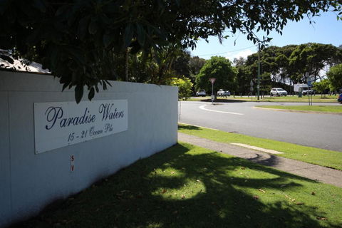 Paradise Waters No. 19 - Holiday Adelaide 5