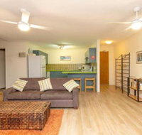 Apartment with Inground Pool - Holiday Adelaide