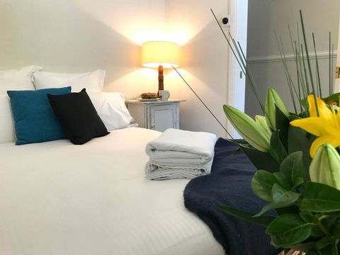 YSG The Edward Townhouse 151 Walk To Town - Holiday Adelaide 5