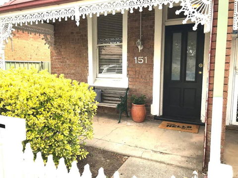 YSG The Edward Townhouse 151 Walk To Town - Holiday Adelaide 3