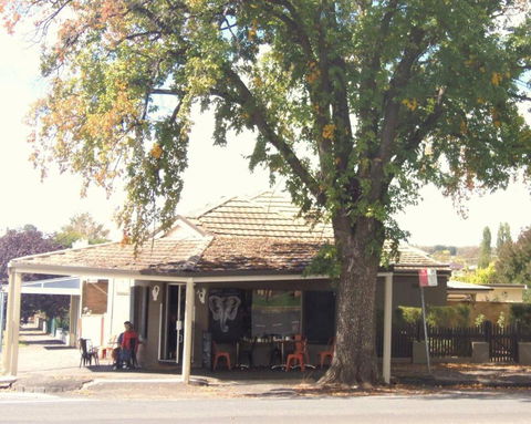 YourStay Group The Dora Hall Very Central - Holiday Adelaide 1