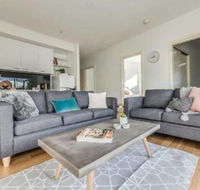 Marina View Apartment - Holiday Adelaide