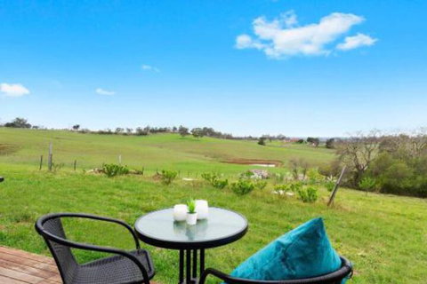 Paperbark Cottage Mowbray Park Farm - Holiday Adelaide 1