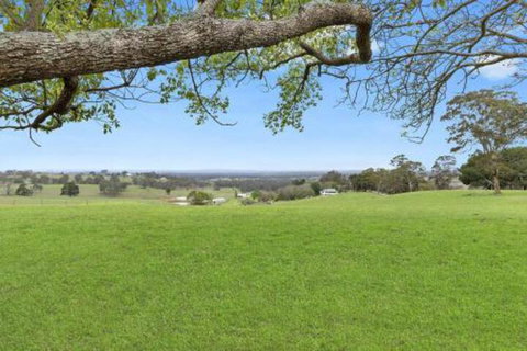 Paperbark Cottage Mowbray Park Farm - Holiday Adelaide 0