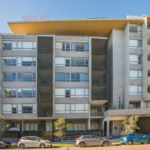 Roseberry Apartment For Travelling Couple In Green Square - Holiday Adelaide 0
