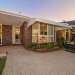 Woorim Secluded Palms Cottage - Holiday Adelaide 0