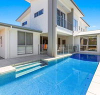 Elliston at Corporate Boardies. - Holiday Adelaide