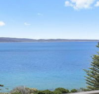 POINT GREY APARTMENT ONE VIEWPOINT - Holiday Adelaide