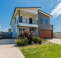 SURFSIDE LAKEVIEWS FREE WIFI - Holiday Adelaide