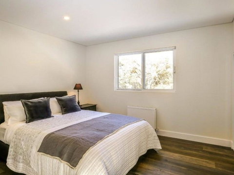 Amaroo Modern Luxurious & Chic - Holiday Adelaide 1