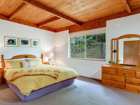 Captains Lookout Elevated Ocean Views Rural Stay - Holiday Adelaide 6