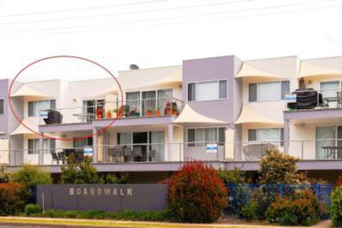 Boardwalk Apartment 6 - Holiday Adelaide 0