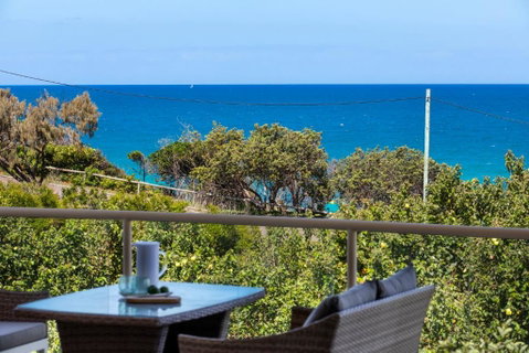 Penthouse Luxe Sunrise Beach - Holiday Adelaide 3