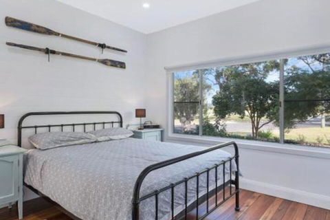 Kesla Beach House - Holiday Adelaide 2