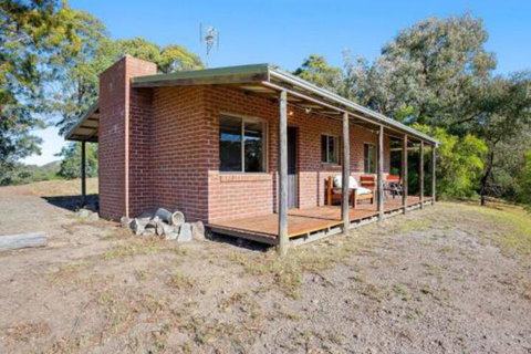 Braeside Cabin Four Ziera - Holiday Adelaide 0