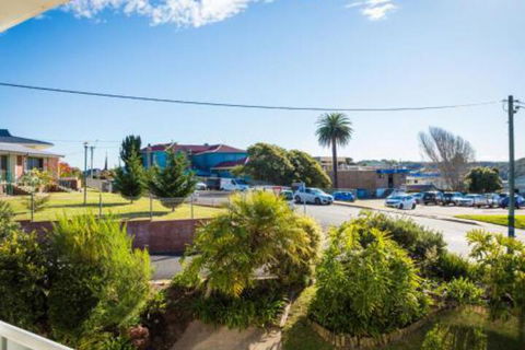Crystal Waters Unit 2 - Holiday Adelaide 3