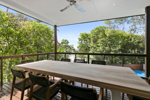 Holiday Hideaway Sunshine Beach - Holiday Adelaide 4