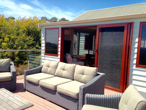 DOLPHIN LOOKOUT COTTAGE Amazing Views Of The Bay Of Fires - Holiday Adelaide 4