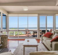 Metung Lake House - Holiday Adelaide
