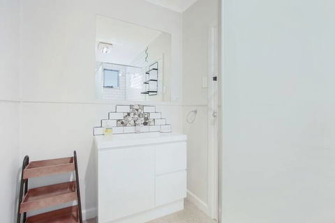 The Fishermans Cottage - Holiday Adelaide 6